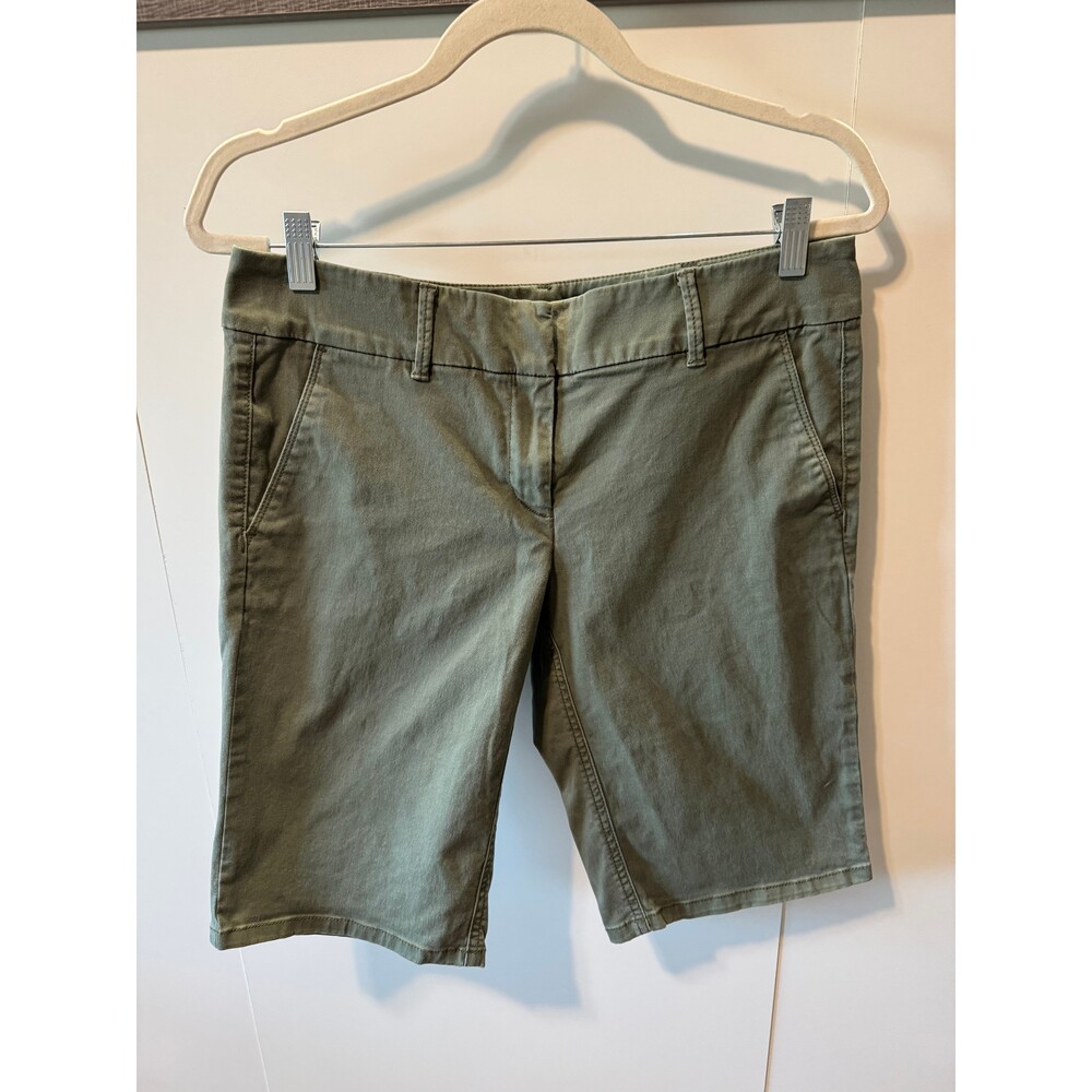 LOFT Bermuda Roll 12” Chino Shorts Mid Rise Olive Green Women’s 8